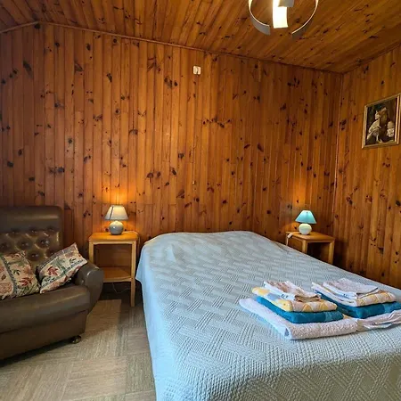בית נופש Reposant En Foret Avec Terrasse, Proche De Plombieres-les-bains - Fr-1-589-165 *