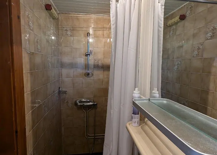 Reposant En Foret Avec Terrasse, Proche De Plombieres-les-bains - Fr-1-589-165 * Le Val-dʼAjol